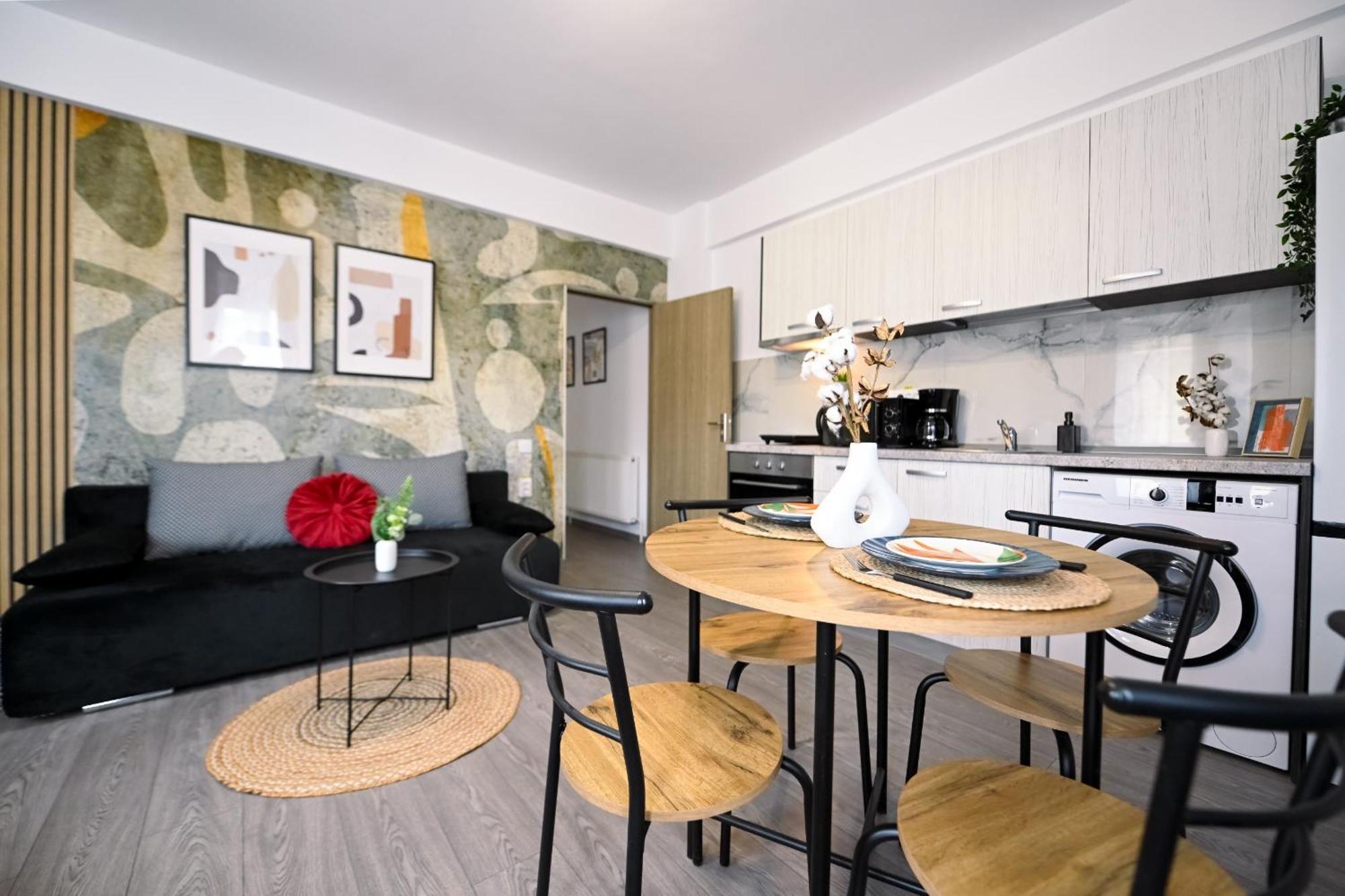 Old Town Charm - Modern & Comfortable Accommodation In The Heart Of The City Bukarest Eksteriør billede