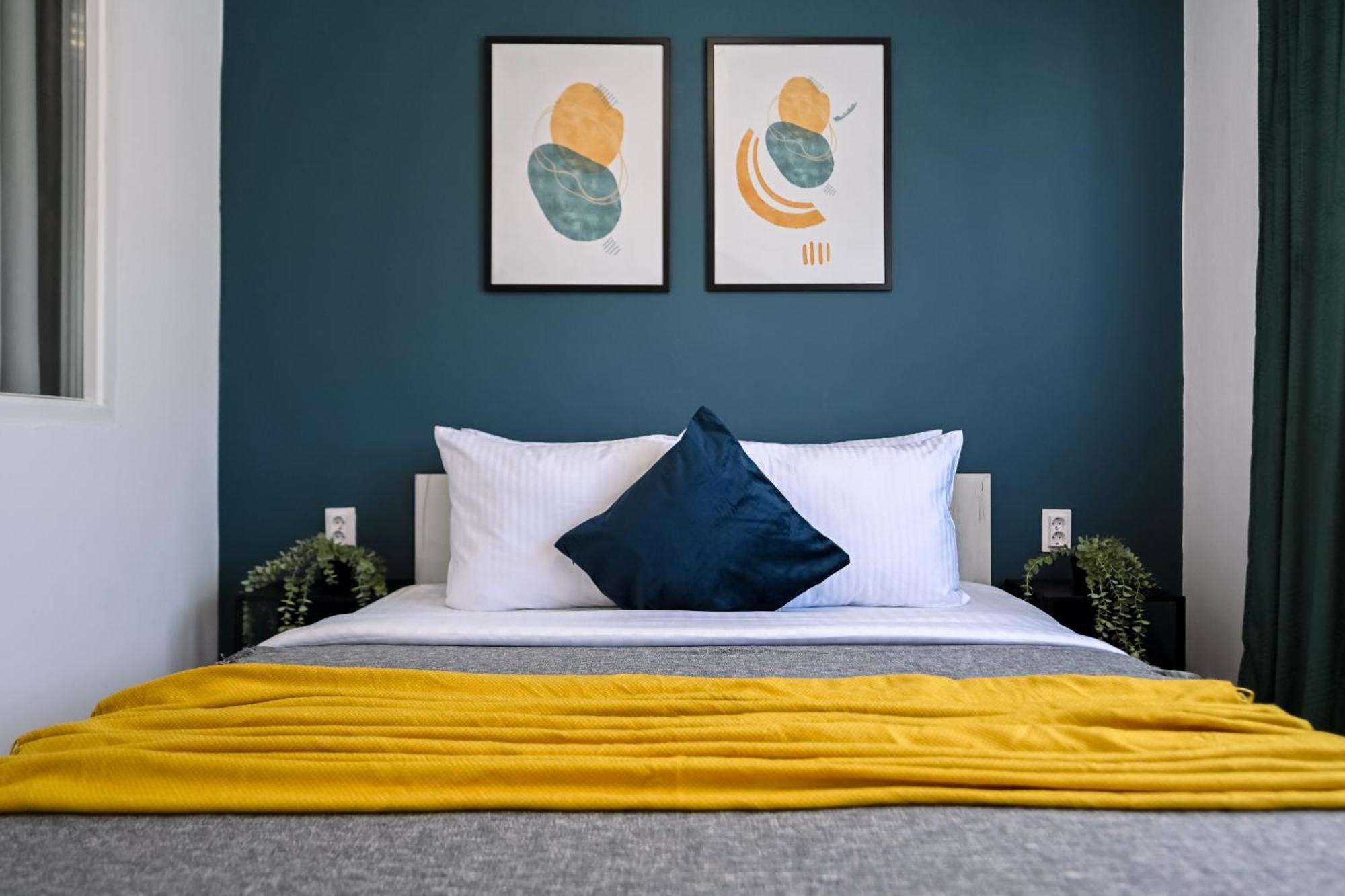 Old Town Charm - Modern & Comfortable Accommodation In The Heart Of The City Bukarest Eksteriør billede