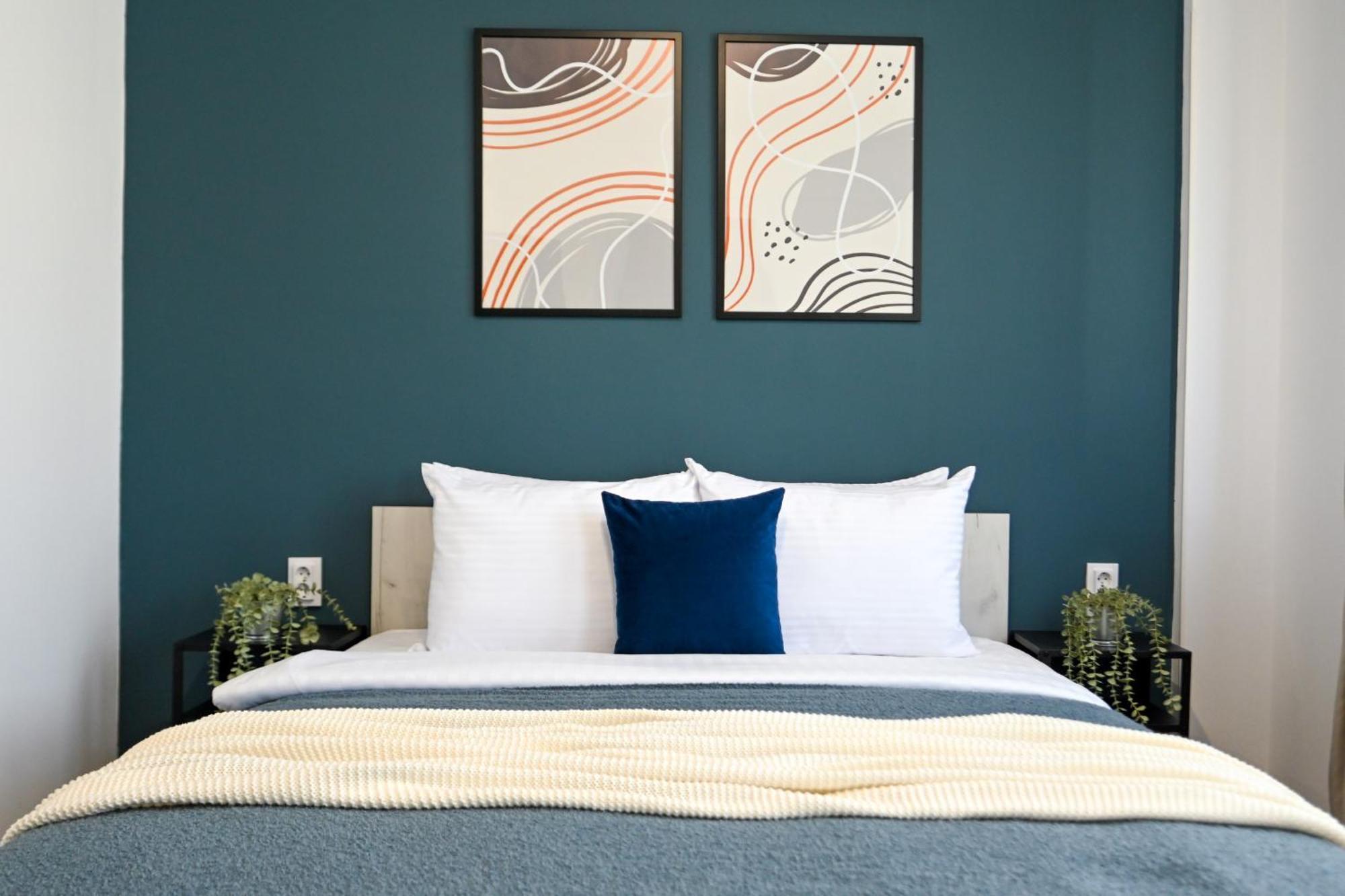 Old Town Charm - Modern & Comfortable Accommodation In The Heart Of The City Bukarest Eksteriør billede
